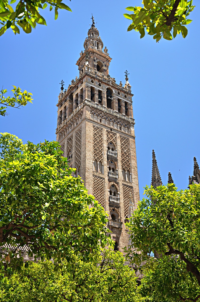 Giralda Tower
